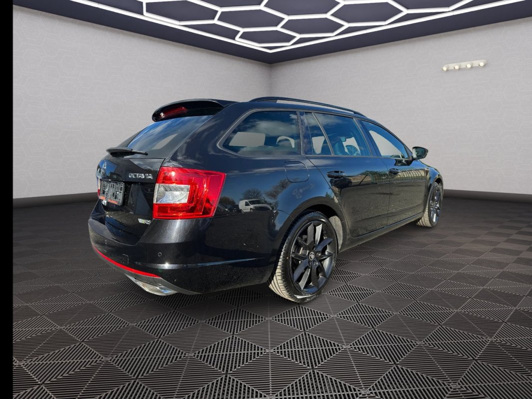 Škoda Octavia foto 30