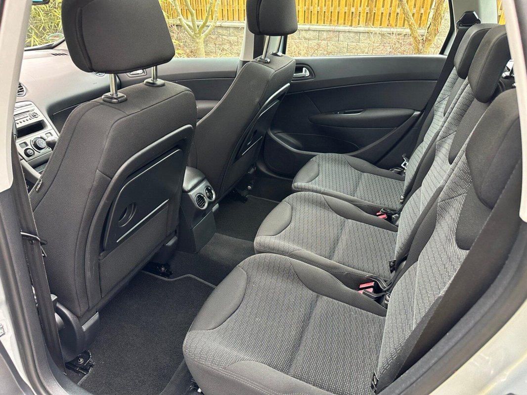 Peugeot 308 foto 7