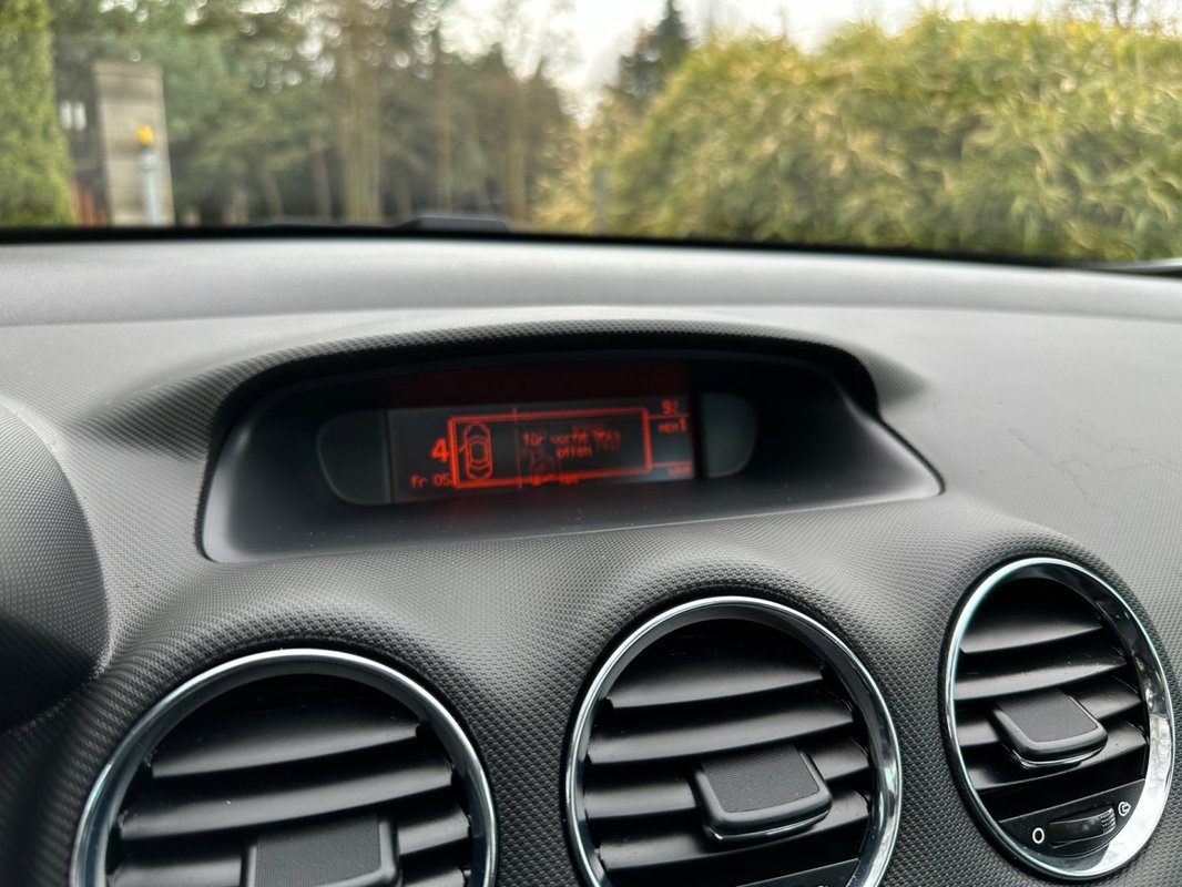 Peugeot 308 foto 17