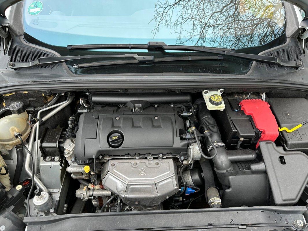 Peugeot 308 foto 19
